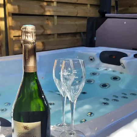 Relax Et Caché * Lagny